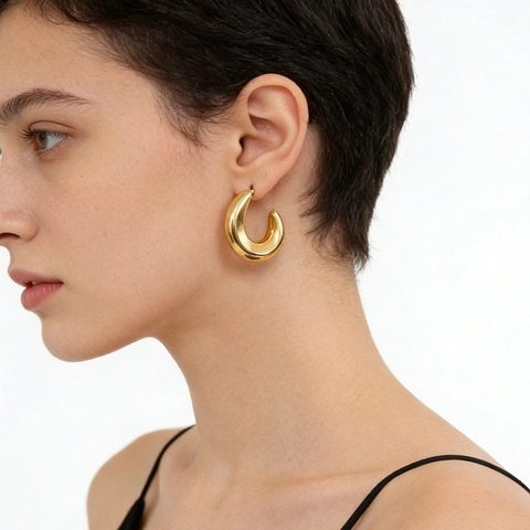 Pendientes de Aro en Forma de C de Acero Inoxidable Chapados en Oro de 18K Minimalistas Pulidos Geométricos Para Mujer Joyería Regalo