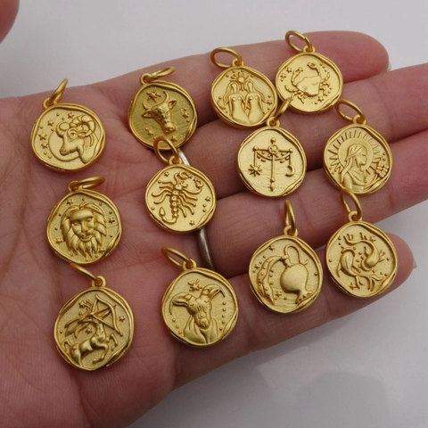 12 Zodiac Signs Copper Coin Pendants Round Embossed Charms For DIY Jewelry Making Necklace Bracelet Minimalist Gold Charms
