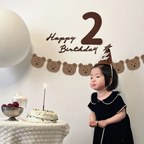 Cartoon Brown Bear Paper Banner Birthday Party Decoration Bunting Hanging Garland For Kids Room Background Wall Decor