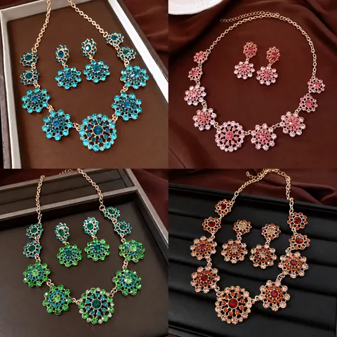 Vintage Royal Style Hollow Round Rhinestone Necklace Earrings Jewelry Set Alloy Inlaid Crystal For Women Banquet Party Gift