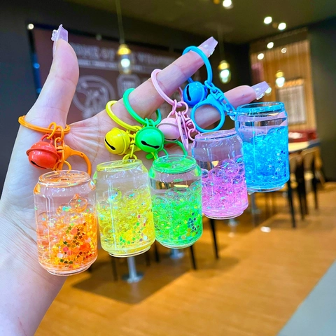 Simpatico Portachiavi a Forma di Lattina in Miniatura Sabbia Mobile Liquida Perla Noctilucente Bottiglia con Paillettes Stella Pendente Borsa