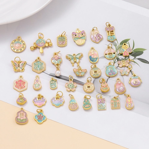 Pendentifs en Alliage d'Émail de Style Chinois pour la Fabrication de Bijoux DIY Fortune Calabash Papillon Design Retro Charms