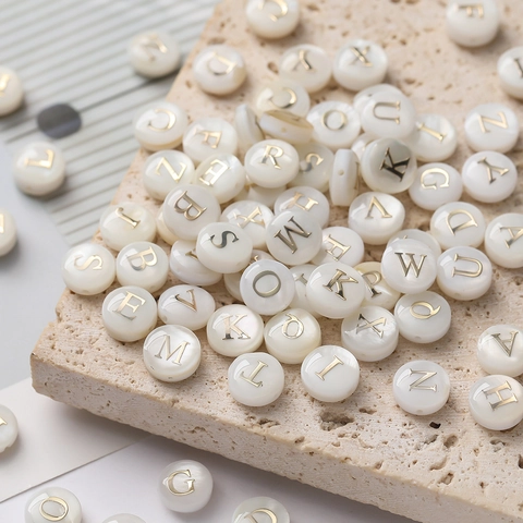 Natural Mother Of Pearl Shell Alphabet Round Beads Gold Ting Letter Double Sided Shell Beads For DIY Jewelry Making Accessories