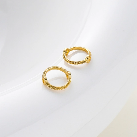 Anillo de Perlas de Encaje de Flores de Cobre Chapado en Oro Real de 14K 18K Anillo Redondo de Doble Agujero para Accesorios de Conector de Fabricación de Joyas DIY