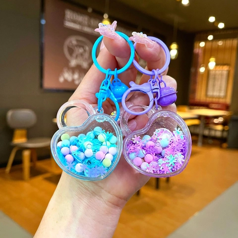 Porte-Clés Huile Liquide en Forme de Cœur Pendentif en Acrylique Flocon de Neige Charme de Sac Girly Mignon Porte-Clés Lumineux