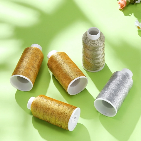 Metallisches Gold Silber Polyestergarn Für Stickerei DIY Handweben Kordel Schmuckherstellung Material Dekorative Kordeln