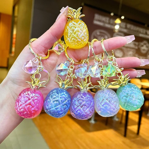 Kreative Perlmutt Ananas Schlüsselanhänger Frucht Anhänger Acryl Legierung Schlüsselring Tasche Charme Zubehör Damen Geschenk
