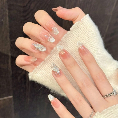 Handgefertigte Nägel zum Aufpressen Rosa Orange Farbverlauf Glitzer 3D Strass Schneeflocke Weihnachtsbaum Traumhafte Blush Ovale Falsche Nägel Damen