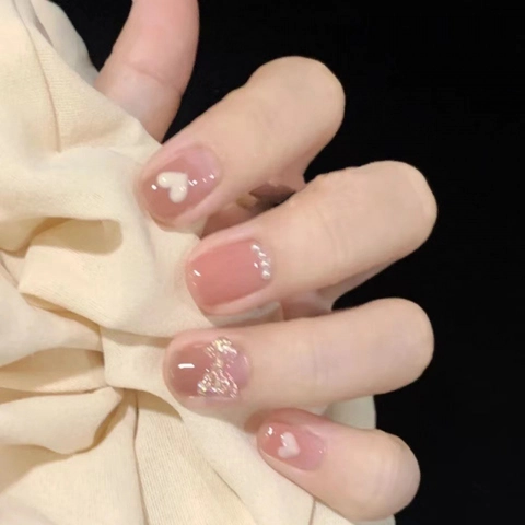 Unghie Finte Fatte a Mano Rosa Marrone Effetto Jelly Lucido Corte Forma a Mandorla Con Cuore 3D Bianco Perla Artificiale Fiocco Glitter Unghie Dolci Donna