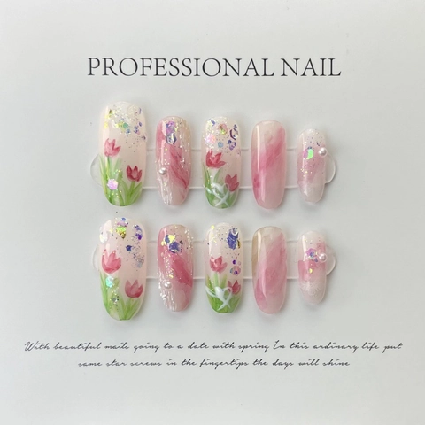 Handmade Tulip Cinnamon Nude Mid-Long Round Press On Nails With Rhinestones Artificial Pearls Pink Gradient Sparkle Nail Tips