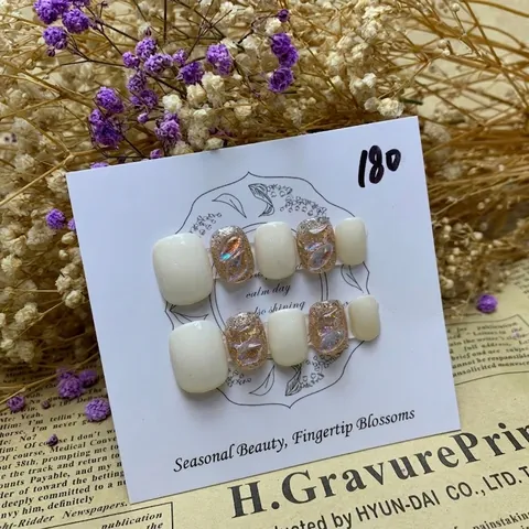 Handmade Cream White Aurora Gold Glitter Rhinestone Press On Nails Minimalist Square Reusable False Nails For Women Daily Decor