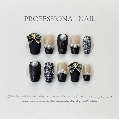 Handmade Elegant Tweed Press On Nails Black White Bow Artificial Pearl Rhinestone Design Glossy Matte Mixed French Style For Women