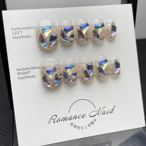 Fresh Handmade Press On Nails Nude Pink Glitter Aurora Heart Rhinestone Reusable Artificial Fake Nails For Women Students