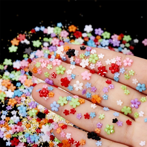 Mixed Colorful Resin Flower Nail Art Decorations With Gold Silver Metal Beads Mini Five Petal Flower DIY Craft Supplies