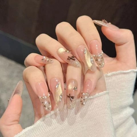 Unghie a Pressione Fatte a Mano Francese Occhio di Gatto Fiocco Marrone Perla Artificial Strass Decorazione Ovale Lungo Unghie Finte per Donna