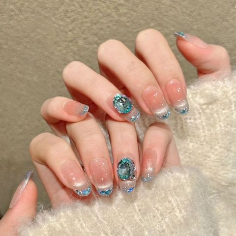 Unghie Finte Autoadesive Fatte a Mano Sfumato Rosa Nude Blu Strass Occhio di Gatto Eleganti Unghie Ovali per Donna Decorazione Quotidiana