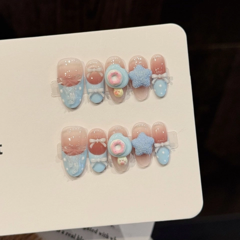 Unghie Finte a Pressione Fatte a Mano Sfumatura Rosa Blu Con Decorazione 3D Fiocco Stella Donut Kawaii Per Donna