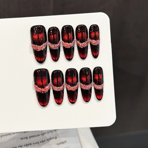 Handmade Dark Gothic Press On Nails Blood Red Black Gradient Cat Eye Effect Cross Design 3D Relief False Nails For Women