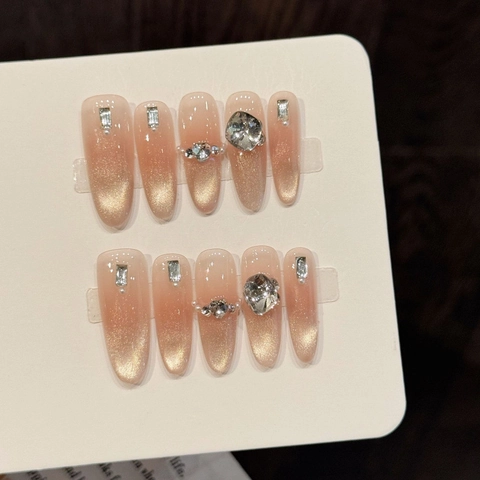 Handmade Press On Nails Gold Cat Eye Luxury Rhinestone Artificial Pearl Long Oval False Nails Set For Women Nail Art