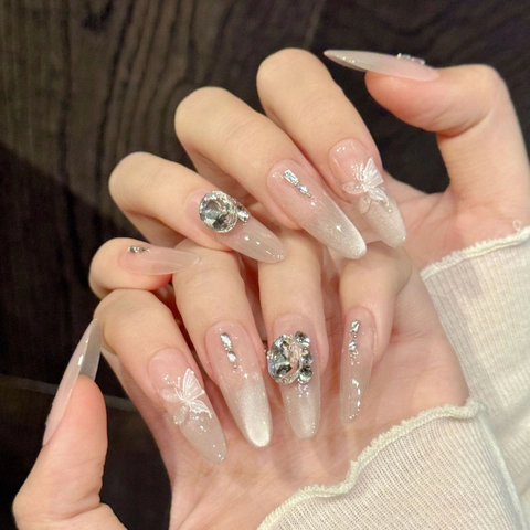 Handgefertigte Katzenauge Schmetterling Strass Aufpressnägel Luxus Nude Pink Farbverlauf Lange Ovale Kunstnägel Für Damen