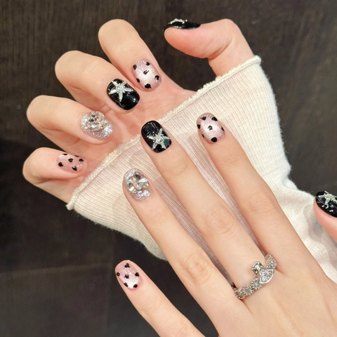 Handgefertigte Künstliche Fingernägel Schwarz Rosa Silber Stern Herz Strass Glitzer Sweet Cool Eckig Rund Damen
