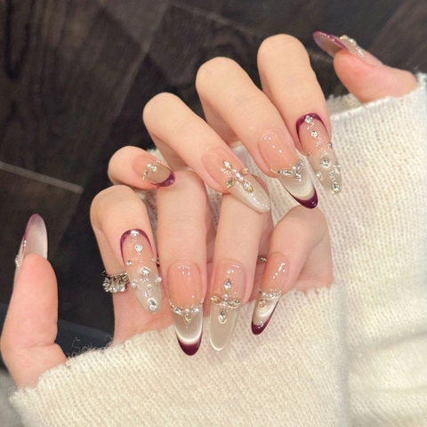 Handgefertigte Aufdruckbare Nägel Rosa Verlauf Katzenauge Lang Oval Künstliche Nägel Strass Künstliche Perle Kreuz Dekor Damen Nagelkunst
