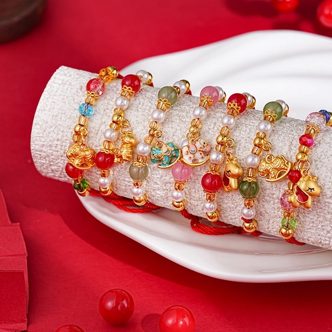 Rotes Geflochtenes Seilarmband Mit Legierung Pferd Anhänger Glasperlen Emaille Schaukelpferd Tierkreis Armband Für Neujahrsgeschenk