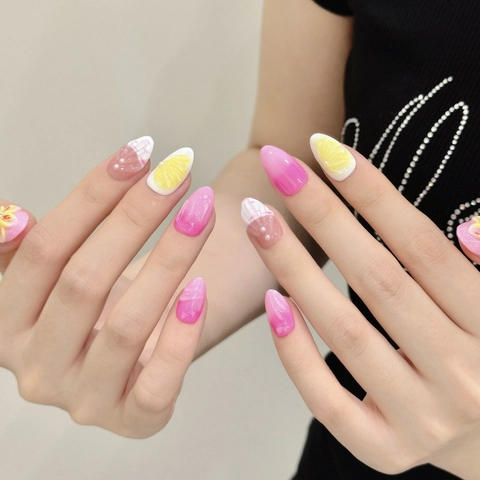 Uñas Postizas de Presión Flores 3D Hechas a Mano Degradado Rosa Textura de Concha Almendra Con Perlas Artificiales Set de Manicura Dulce Verano