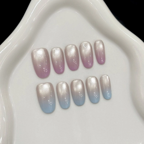 Unghie Finte a Pressione Sfumate Occhio di Gatto AB Rosa Blu Forma Mandorla Unghie Glitterate Riutilizzabili per Donna
