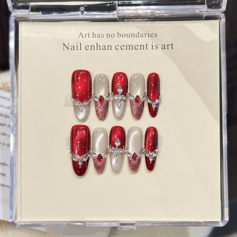 Uñas Postizas de Ojo de Gato Rojo Hechas a Mano Lujo Ovalado Largo con Diamantes Decorativos para Boda Mujer