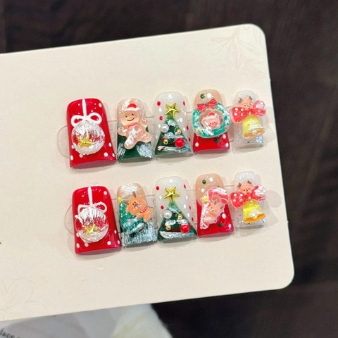 Uñas Postizas 3D de Navidad Hombre de Jengibre Reno Árbol Diseño Hecho a Mano Rojo Verde Blanco Uñas para Mujer Fiesta