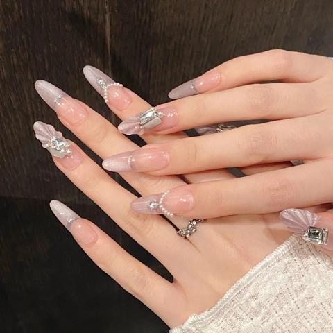 Handgefertigte Lila Rosa Katzenauge Farbverlauf Künstliche Nägel Mit 3D Muschel Design Strass Künstliche Perle Kette Lange Nägel