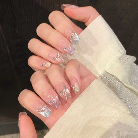 Uñas Postizas Francesas de Ojo de Gato Decoración de Strass Rosa Nude Macaron Degradado Coffin para Mujer Manicura Diaria