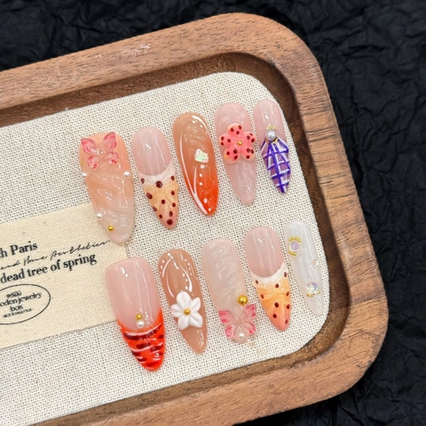 Handgefertigte 3D Blumen Nägel Zum Aufpressen Lange Mandel Französischer Stil Rosa Schmetterling Künstliche Perle Künstliche Nägel