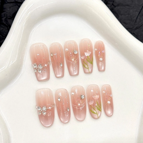 Rosa Tulpe Katzenaugen Nägel zum Aufdrücken Farbverlauf Blush Handgefertigte Falsche Nägel Mit Strass Künstliche Perle Damen