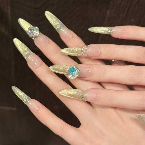 Uñas Postizas Hechas a Mano Oro Champaña Ojo de Gato Stiletto Degradado Strass Lujosas para Mujer Decoración Diaria