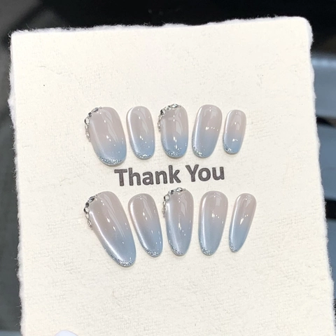 Unghie a Pressione Fatte a Mano con Gradiente Blu Occhio di Gatto con Strass Glitter Ovali a Mandorla per Manicure Quotidiana Donna