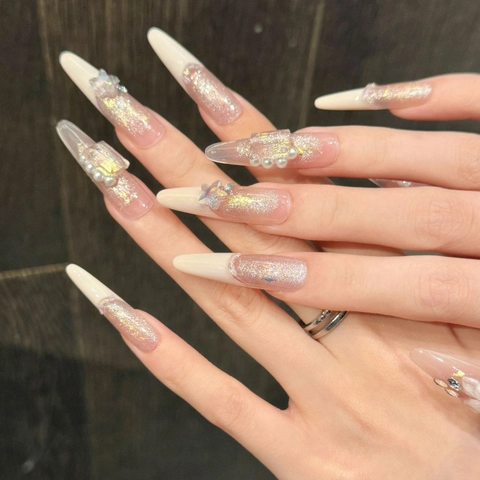 Handgemaakte Roze Verloop Press On Nagels Met 3D Bloemen Decoratie Strass En Kunstparel Long Stiletto Kunstnagels Voor Dames