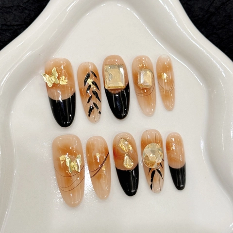 Uñas Postizas Hechas a Mano Ámbar Degradado Punta Francesa Con Papel de Oro Diamantes de Imitación Lazo Forma Almendra Mujer