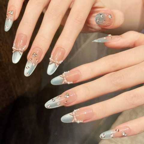 Unghie Finte Blu Occhio di Gatto Maculato Fiocco Fatto a Mano Francese Blush Sfumato Quadrato Ovale Stiletto per Donna
