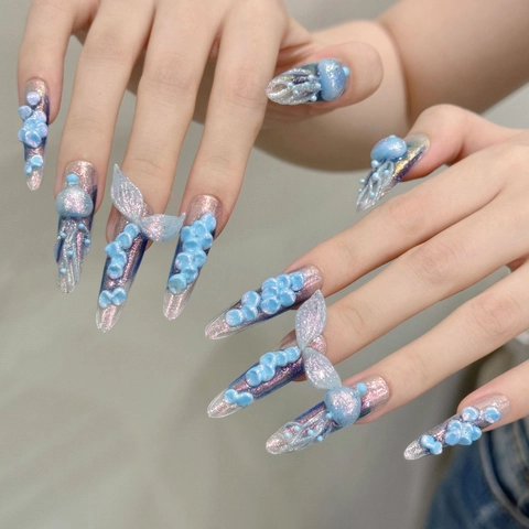 Handgefertigte 3D Qualle Meerjungfrau Press On Nägel Aurora Blau Violetter Farbverlauf Lange Stiletto Künstliche Nägel Traumhafter Ozean DIY Maniküre