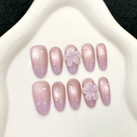 Unghie Finte Fatte a Mano 3D Floreali Occhio di Gatto Sfumatura Viola Chiaro Con Colla Jelly Rilievo Goccia d'Acqua Bellezza Donna