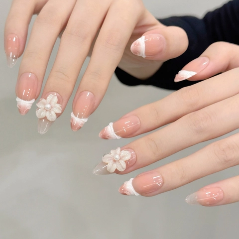 Handgemaakte 3D Hars Bloem Press-On Nagels Nude Roze Gradiënt Frans Kattenoog Kunstparel Amandelvormige Kunstnagels