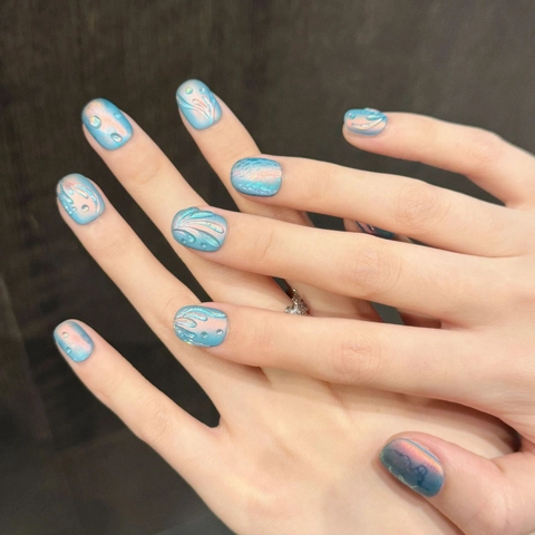 Unghie Finte Fatte a Mano Occhio di Gatto Blu Aurora Rilievo 3D Lacrime di Sirena Tonde Corte Unghie Decorative per Donna Manicure DIY