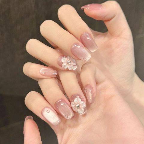 Unghie Finte Fatte a Mano Rosa Occhio di Gatto Sfumato Fiore 3D Goccia d'Acqua Strass Eleganti Unghie Postizie Donna