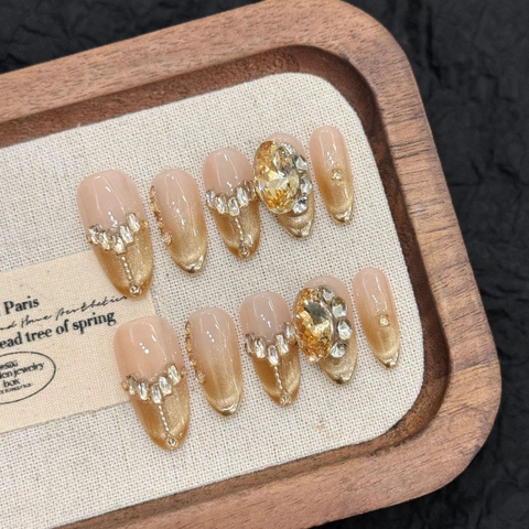 Handmade Press On Nails Champagne Gold Cat Eye With Rhinestones Luxurious Oval False Nails Set For Women Party Manicure