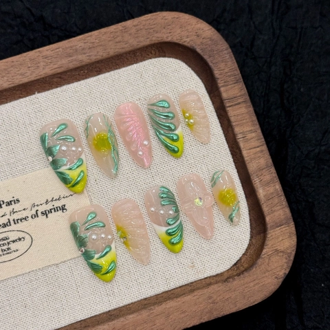 Handgefertigte Aufdrücknägel Waldstil 3D Blume Künstliche Perle Strass Lange Mandel Stiletto Künstliche Nägel Für Damen Nail Art