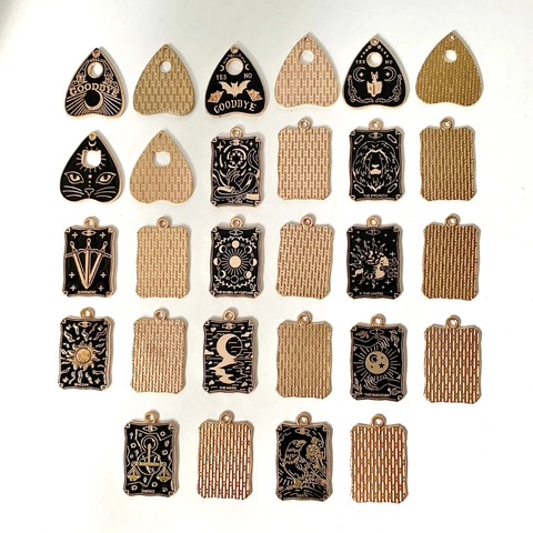 Vintage Legierung Emaille Tarotkarte Anhänger Mysteriös Gothic Hexe Katze Sonne Mond Charms Für DIY Halskette Ohrring Schmuckherstellung