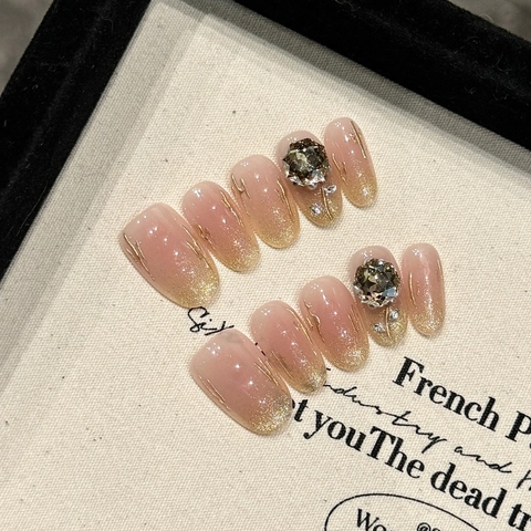 Handgefertigt Champagner Rosa Farbverlauf Künstliche Nägel Elegant Luxus Strass Künstliche Perle Dekor Oval Wiederverwendbar Aufklebbare Falsche Nägel Damen