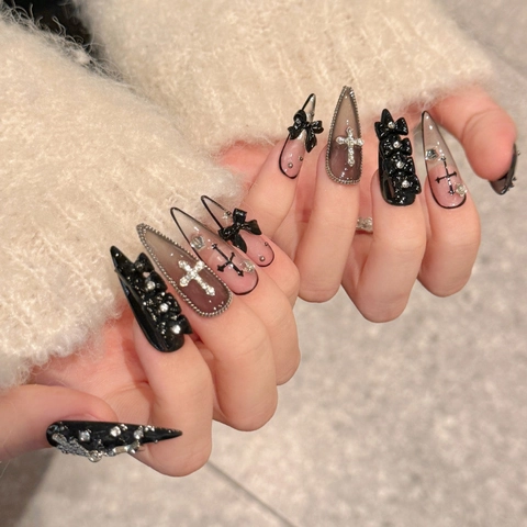 Uñas Postizas Artesanales Gótico Oscuro Mariposa Uñas a Presión Largo Stiletto Con Cruz de Strass y Lazo 3D para Mujer